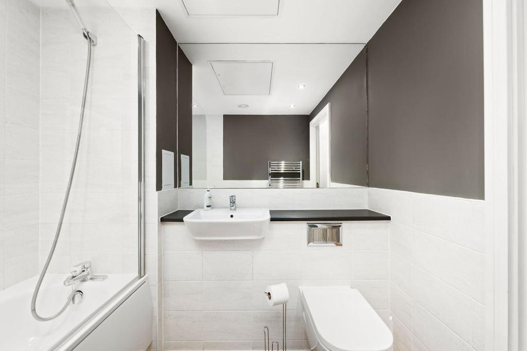 Modern Serviced 3-Bedroom Flat In East London Luaran gambar