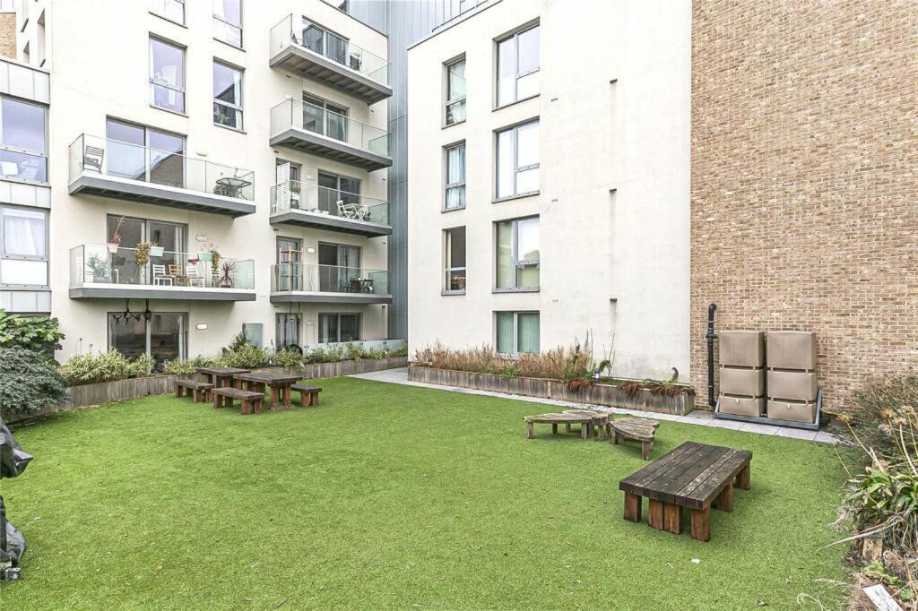 Modern Serviced 3-Bedroom Flat In East London Luaran gambar